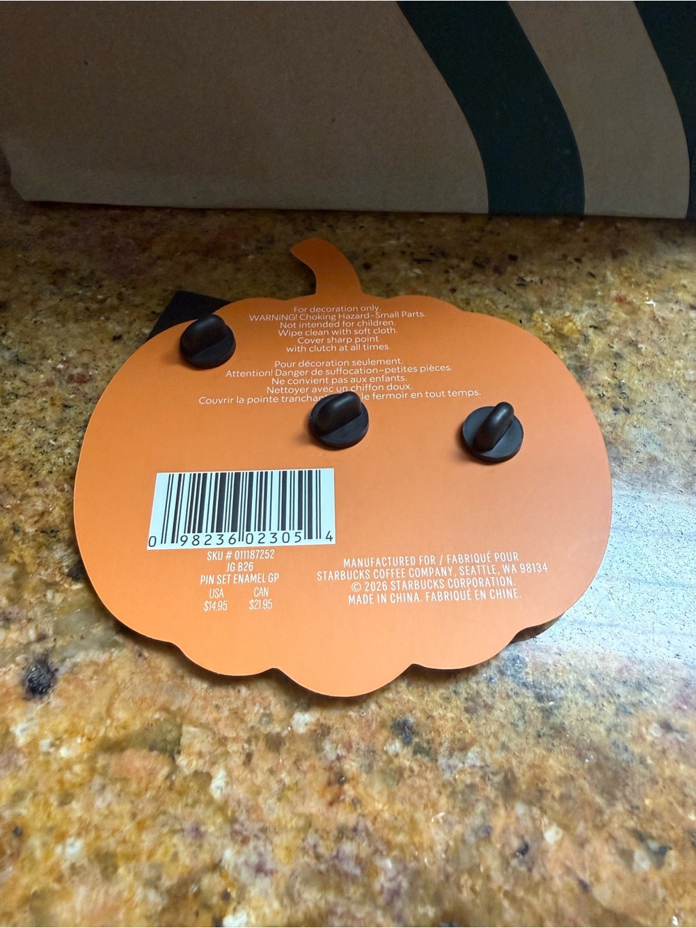 Starbucks Limited Edition Snoopy Glass Cup and Pin Set - Picture 12 of 16